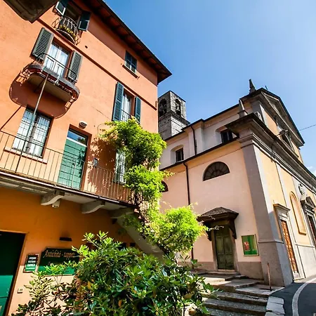 Renzo E Lucia Apartamento Carate Urio